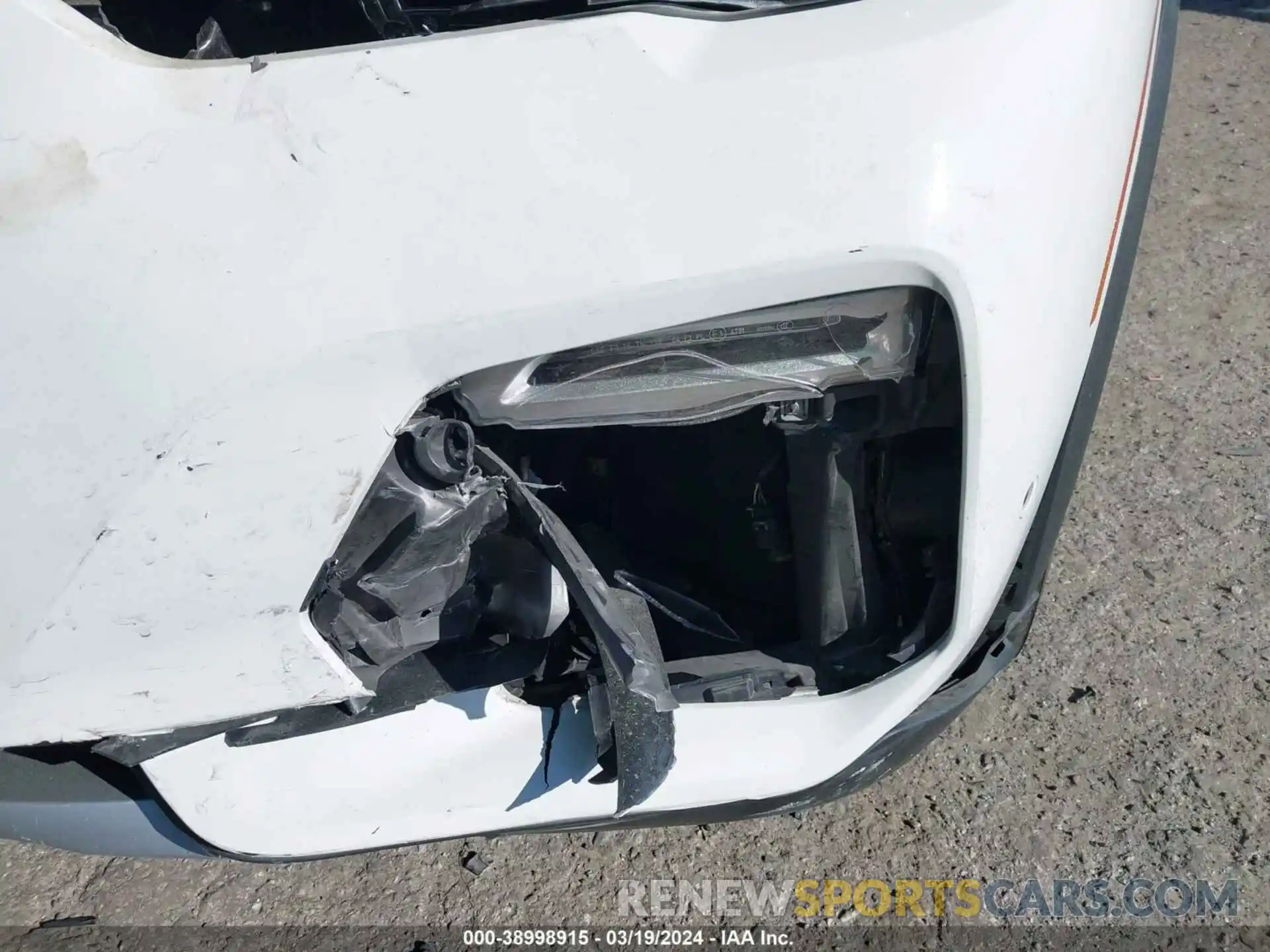 19 Фотография поврежденного автомобиля 5UXCR6C01M9E83549 BMW X5 2021