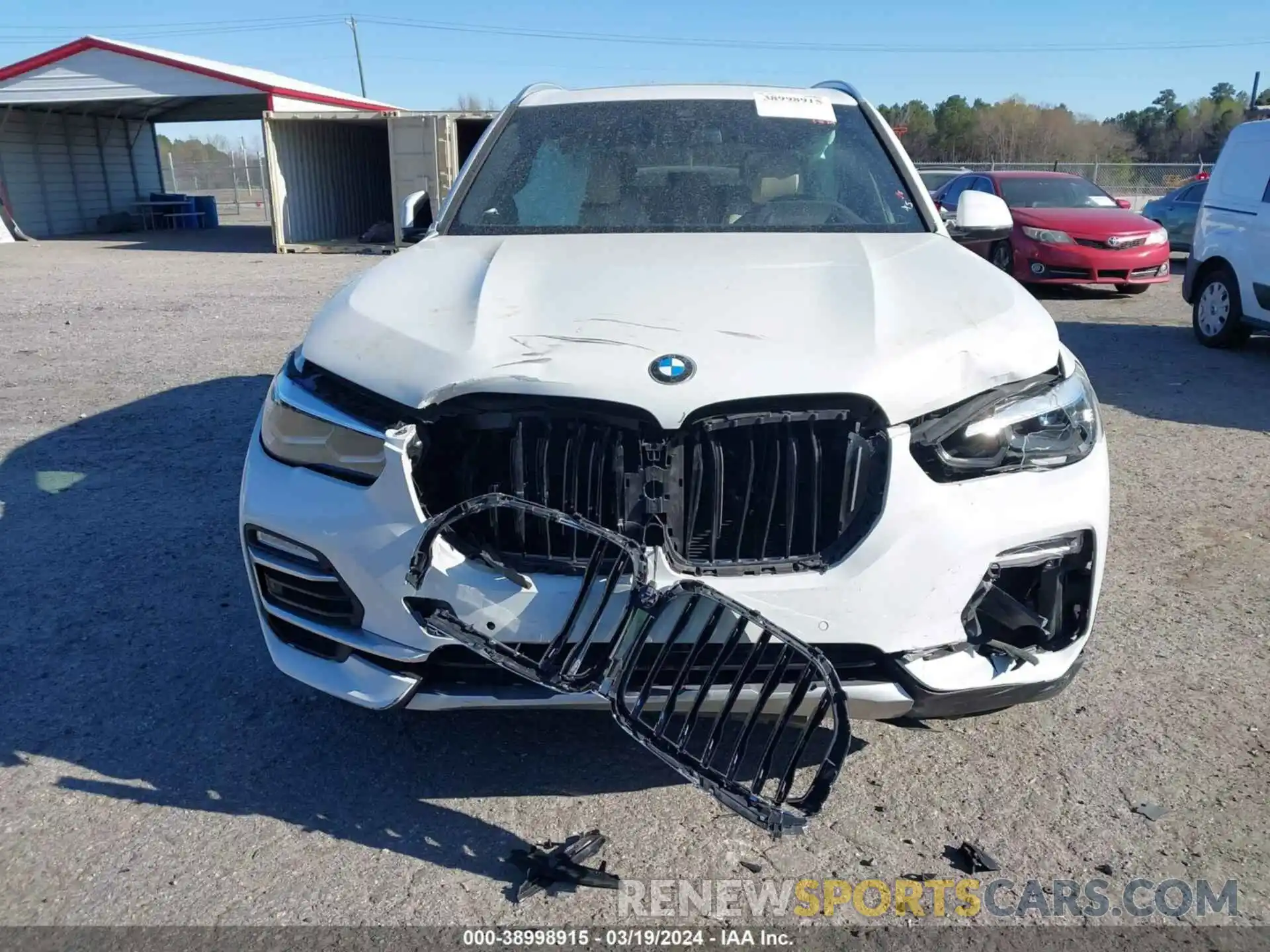 6 Photograph of a damaged car 5UXCR6C01M9E83549 BMW X5 2021