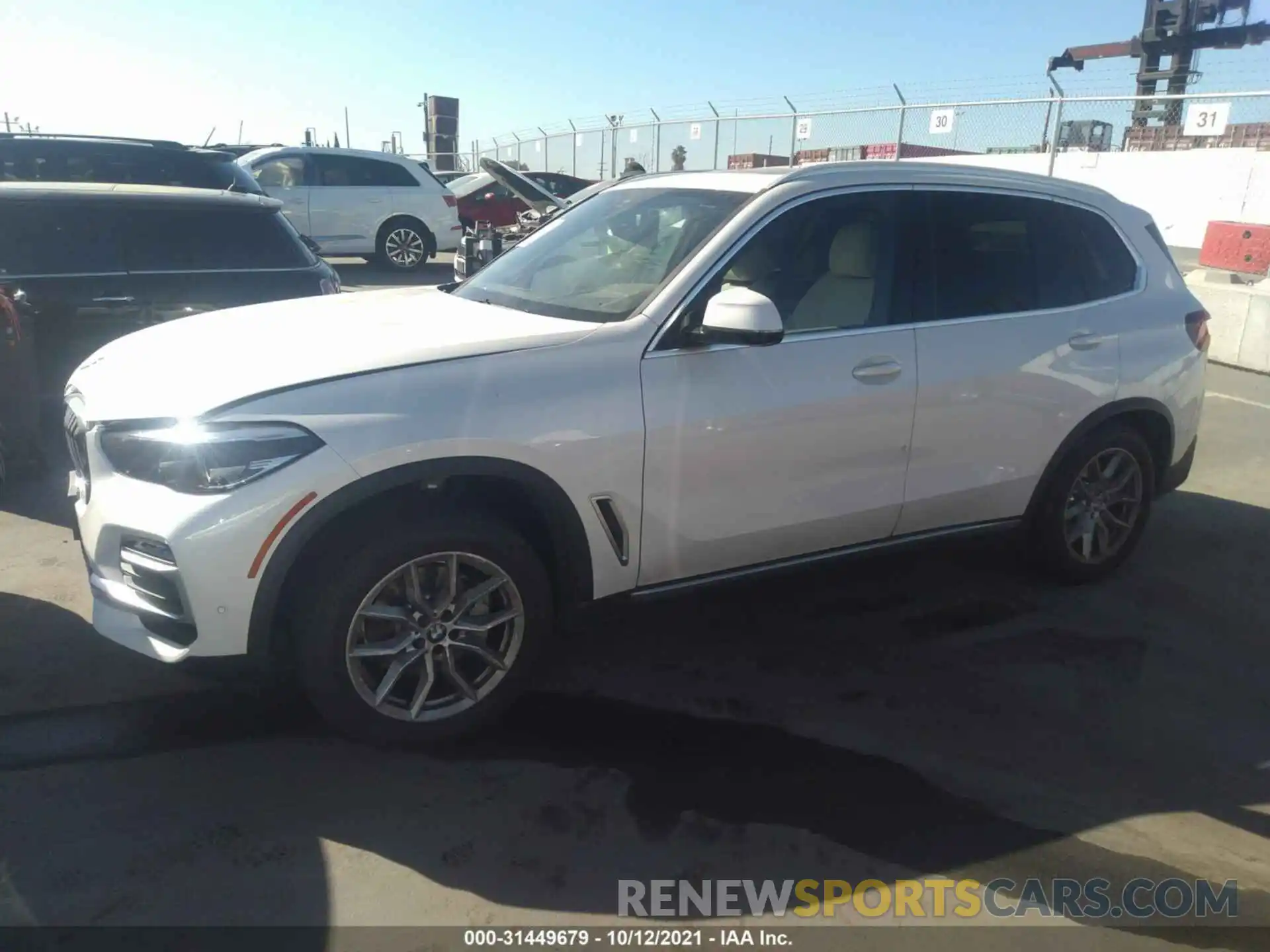 2 Фотография поврежденного автомобиля 5UXCR6C01M9E93577 BMW X5 2021