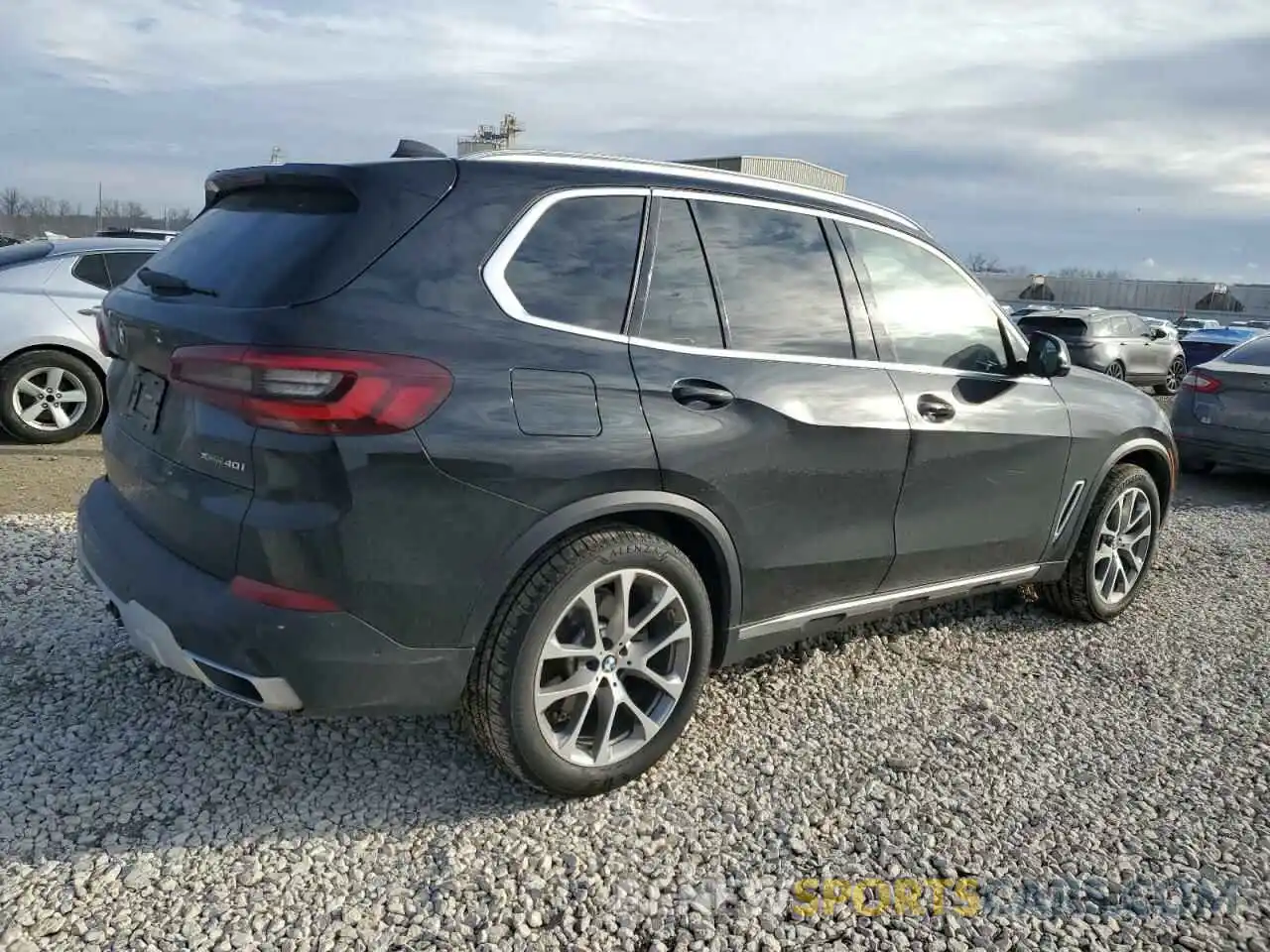 3 Фотография поврежденного автомобиля 5UXCR6C01M9F22477 BMW X5 2021