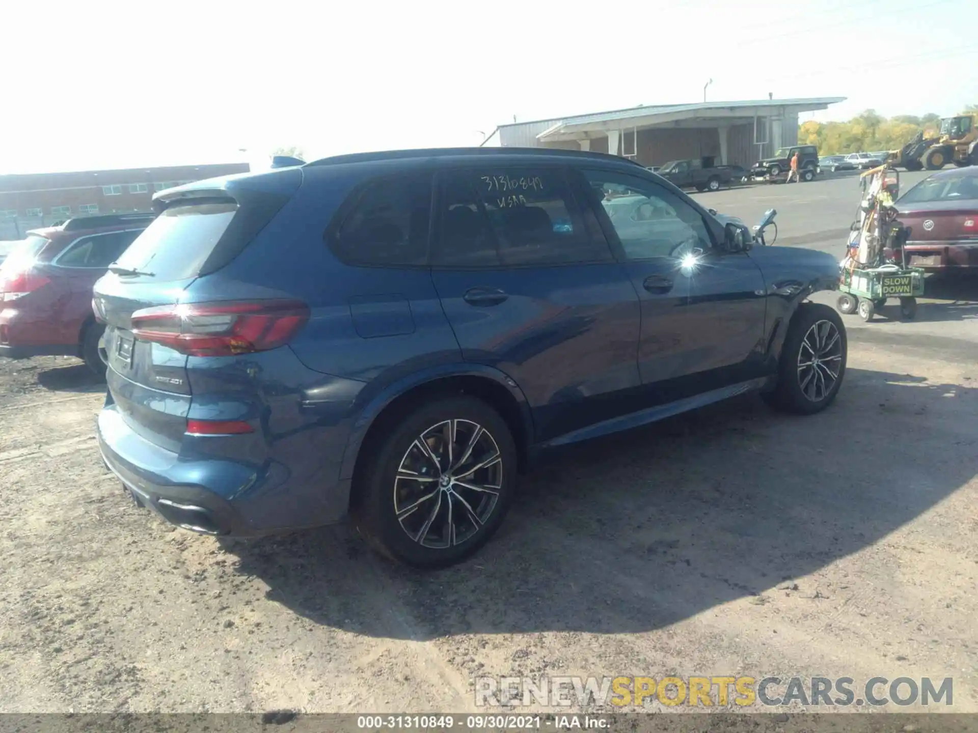 4 Фотография поврежденного автомобиля 5UXCR6C01M9H74066 BMW X5 2021