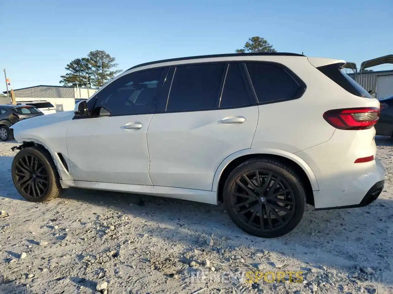 2 Photograph of a damaged car 5UXCR6C02M9G21597 BMW X5 2021