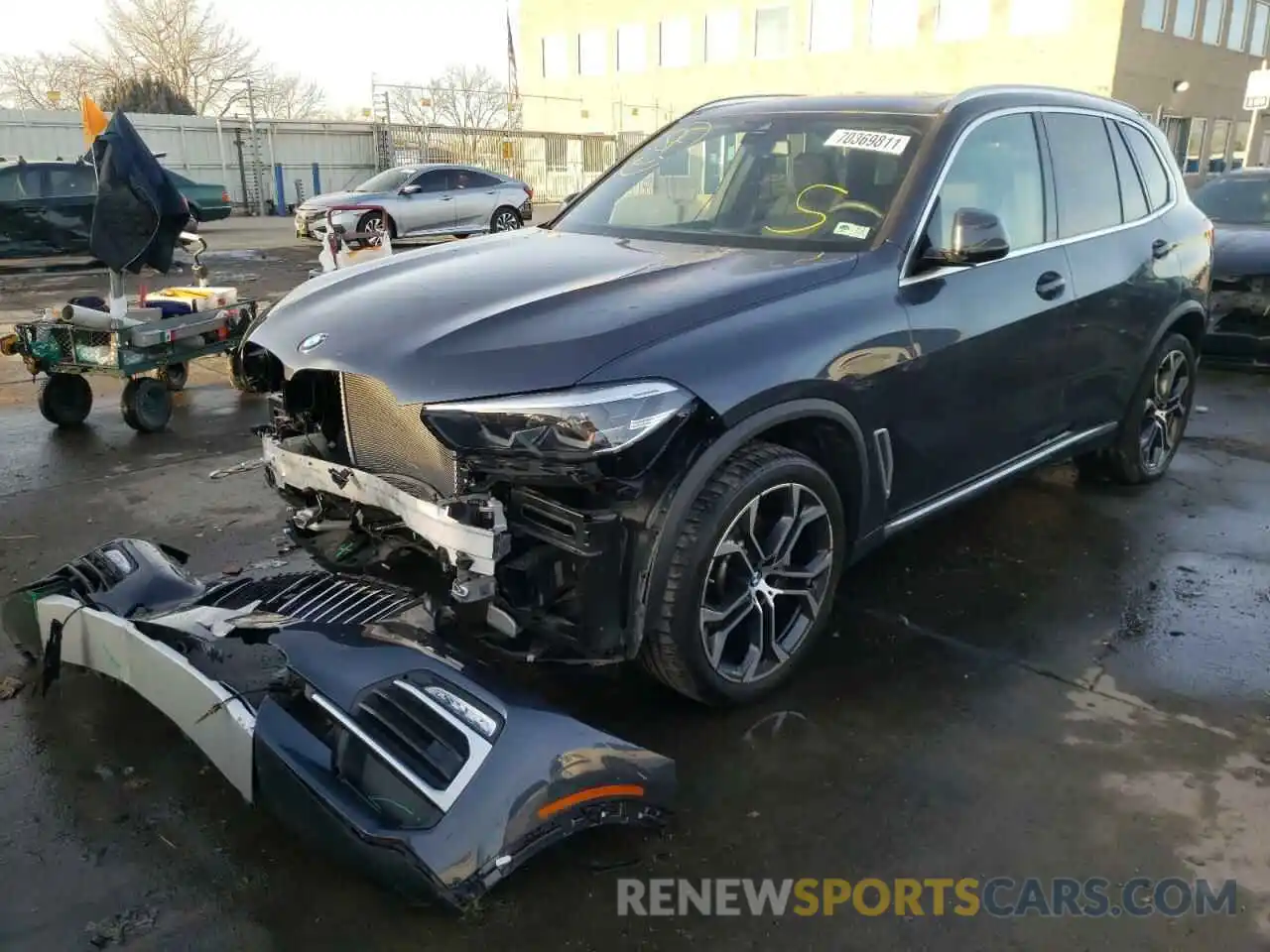 2 Photograph of a damaged car 5UXCR6C03M9E06147 BMW X5 2021