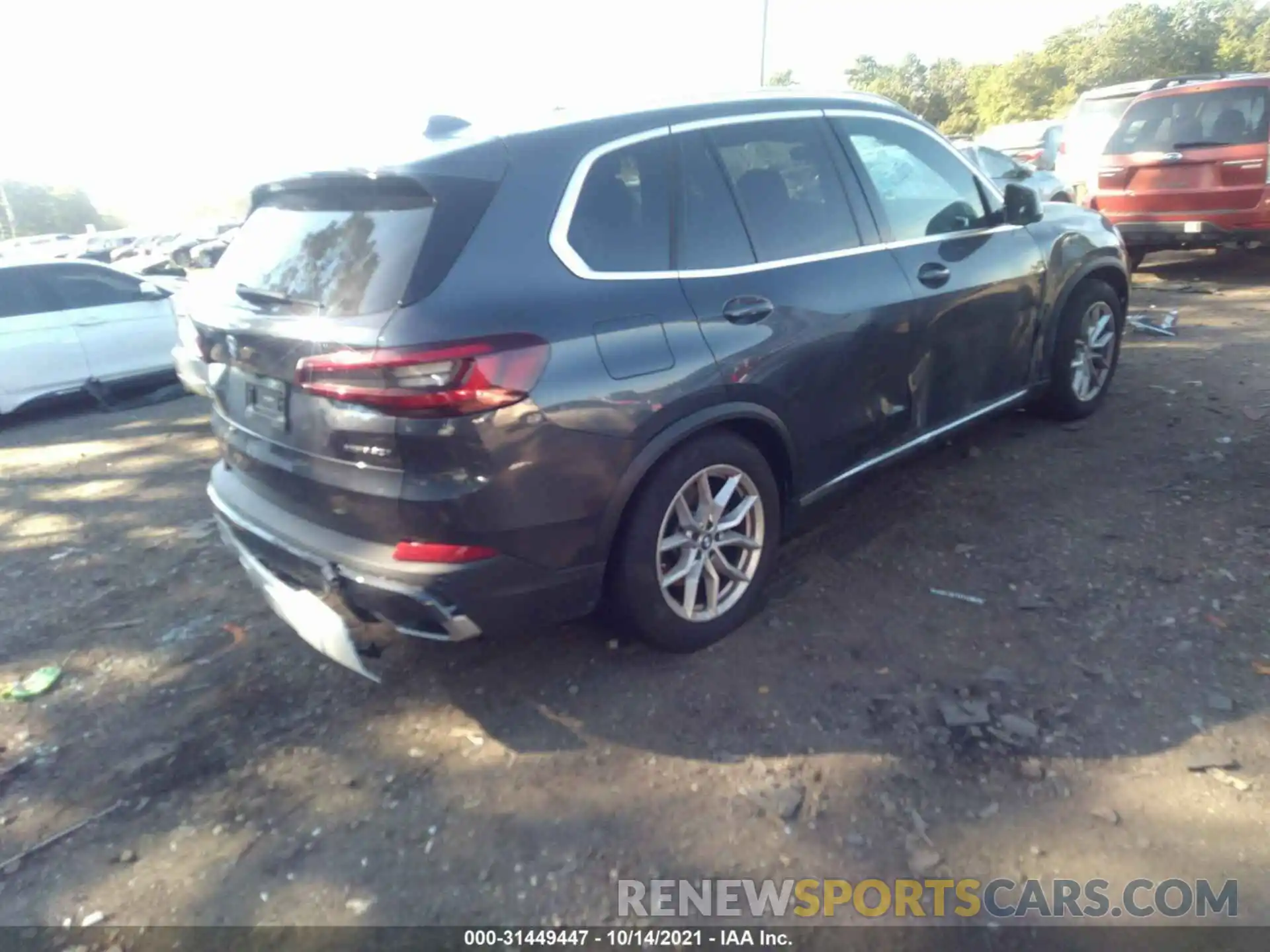 4 Photograph of a damaged car 5UXCR6C03M9E09422 BMW X5 2021