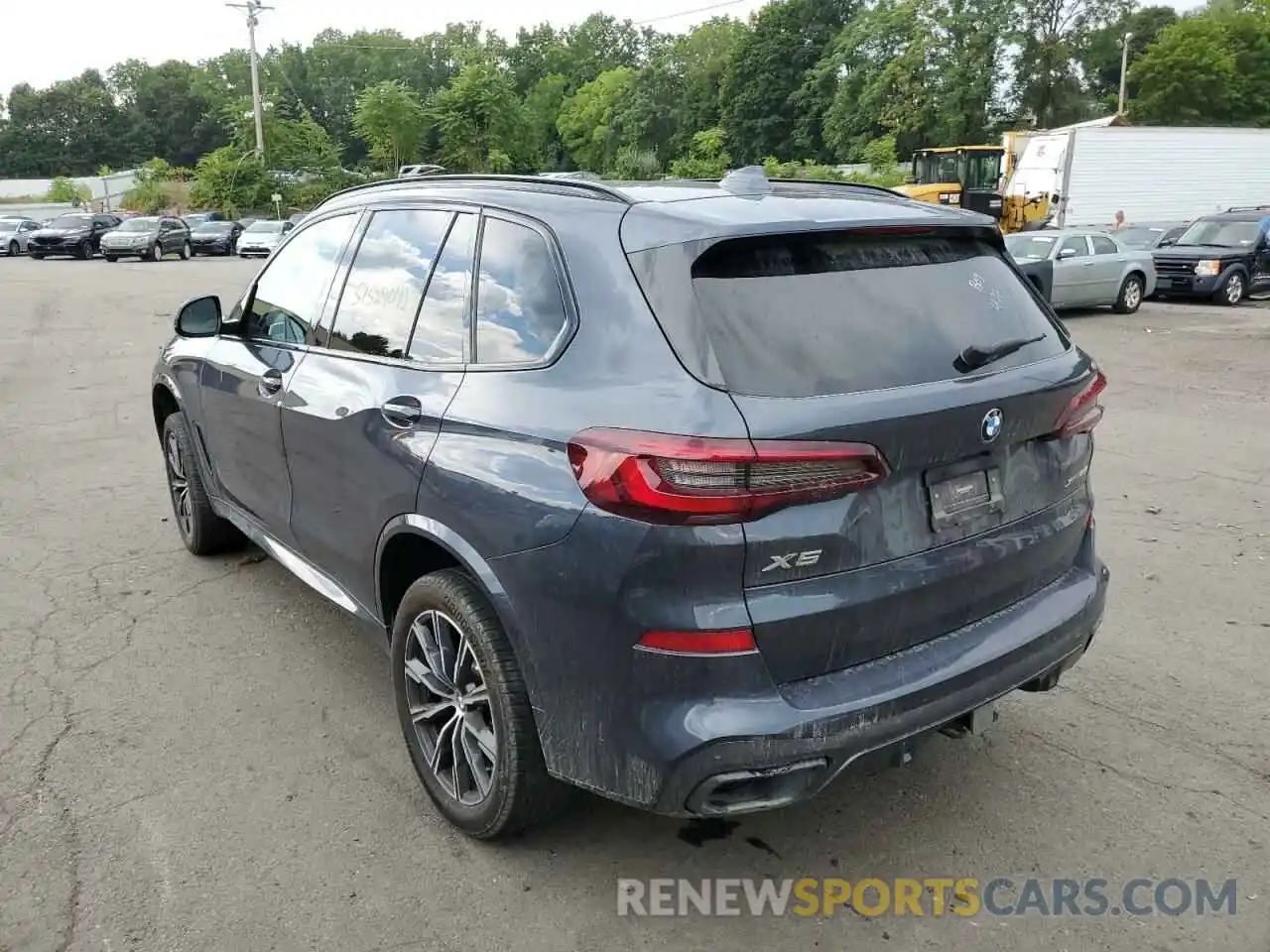 3 Photograph of a damaged car 5UXCR6C03M9E11896 BMW X5 2021