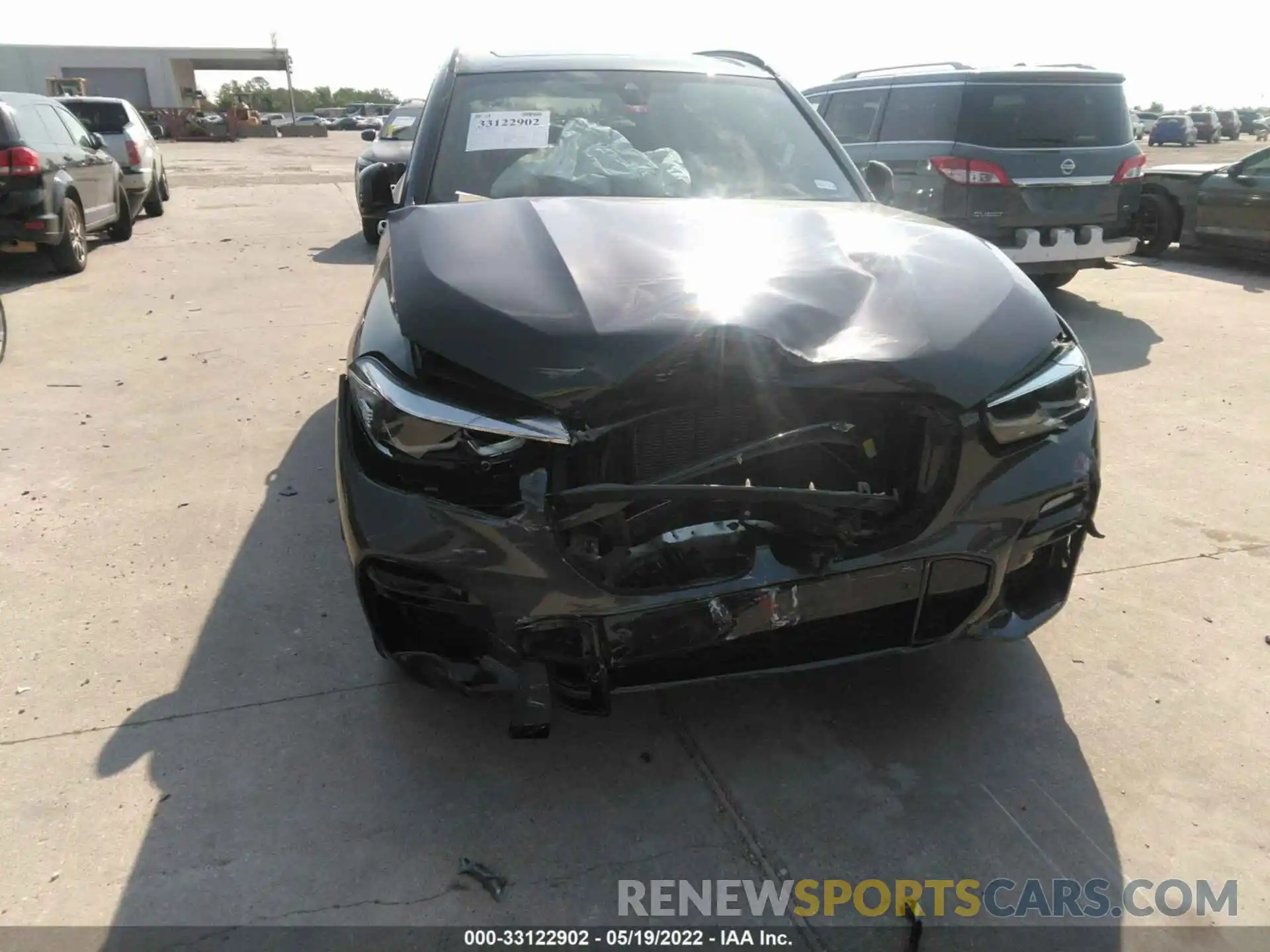 6 Photograph of a damaged car 5UXCR6C03M9F11674 BMW X5 2021