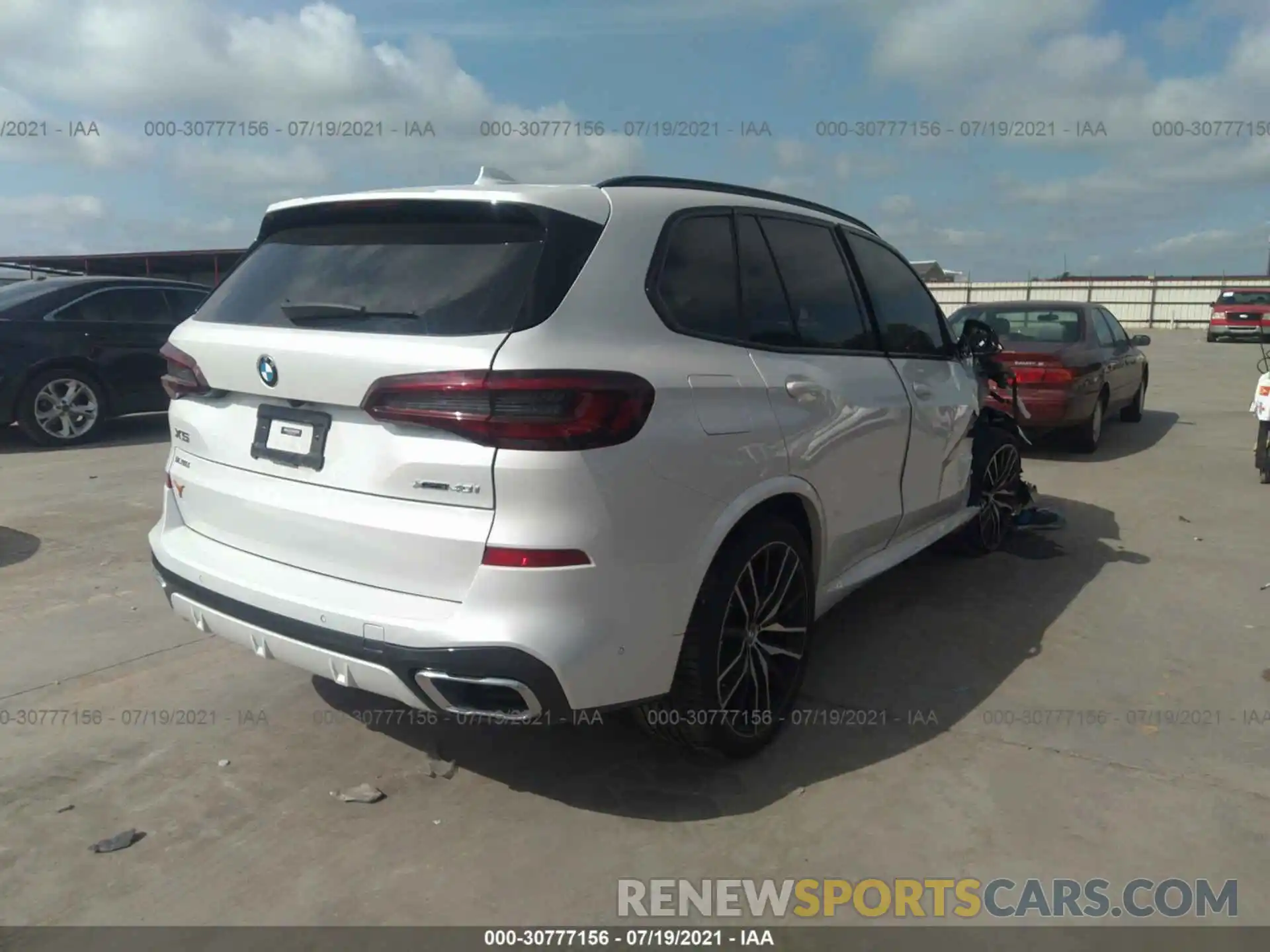 4 Фотография поврежденного автомобиля 5UXCR6C03M9G66094 BMW X5 2021