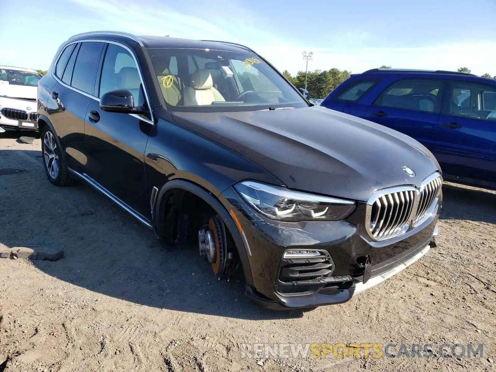 1 Photograph of a damaged car 5UXCR6C03M9G68184 BMW X5 2021