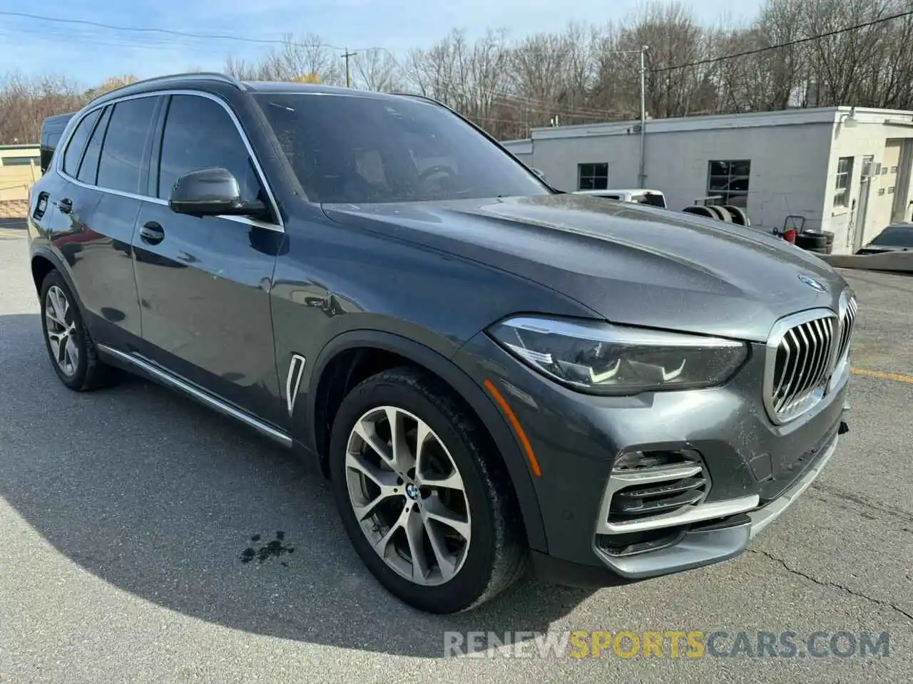 4 Photograph of a damaged car 5UXCR6C03M9G95577 BMW X5 2021