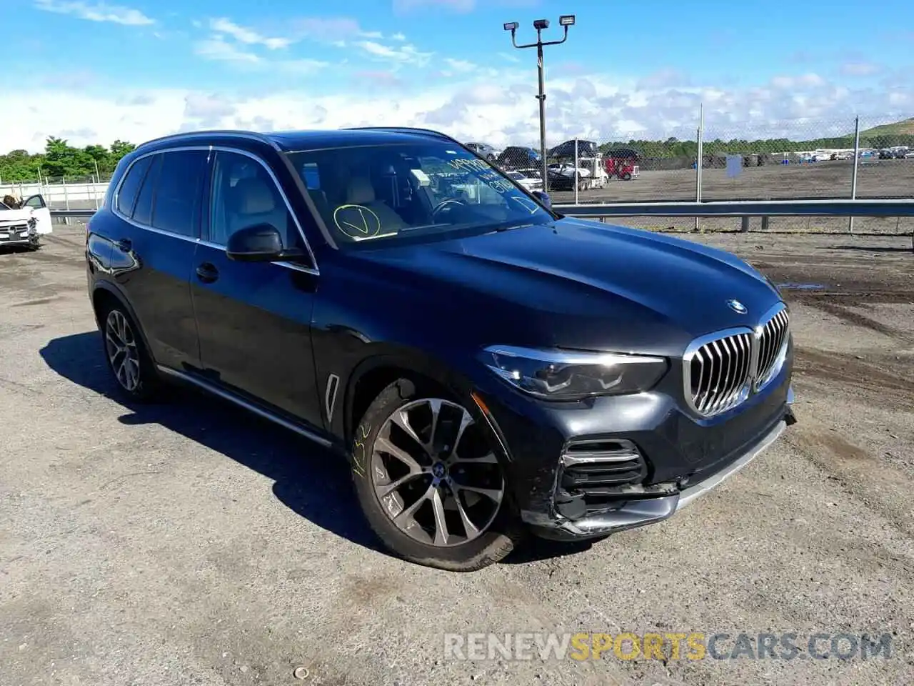 1 Фотография поврежденного автомобиля 5UXCR6C03M9G97667 BMW X5 2021