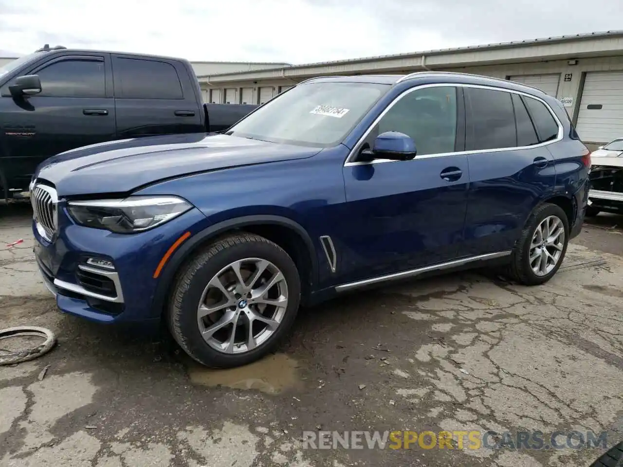 1 Photograph of a damaged car 5UXCR6C03M9H31929 BMW X5 2021