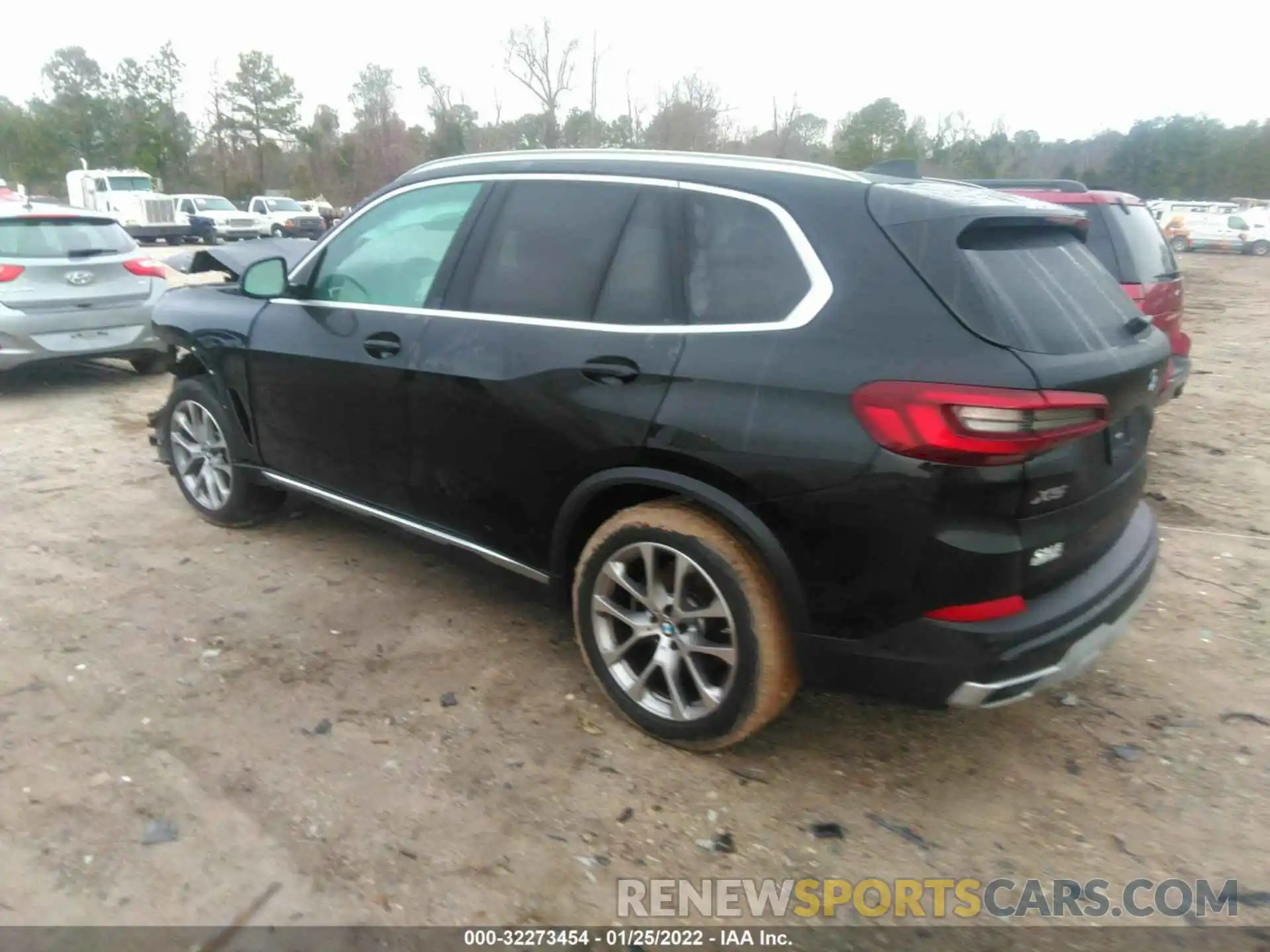 3 Photograph of a damaged car 5UXCR6C04M9D86457 BMW X5 2021