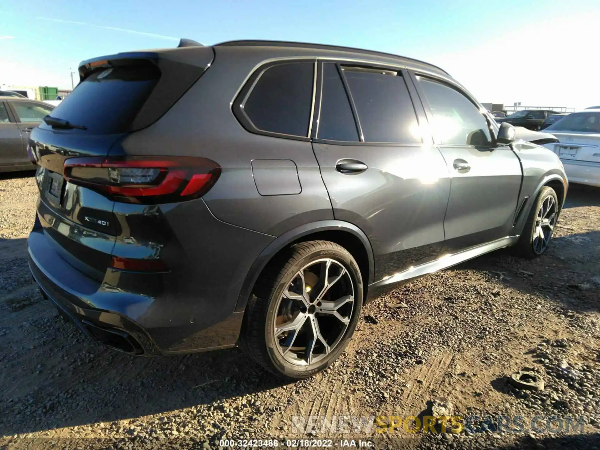 4 Фотография поврежденного автомобиля 5UXCR6C04M9E66261 BMW X5 2021