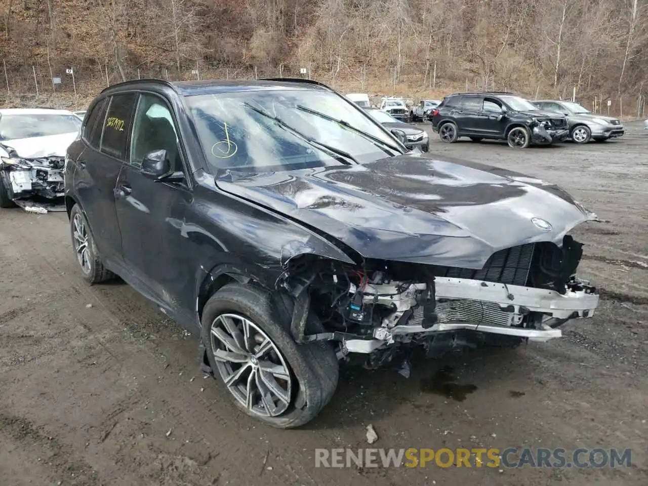 1 Photograph of a damaged car 5UXCR6C04M9F89249 BMW X5 2021