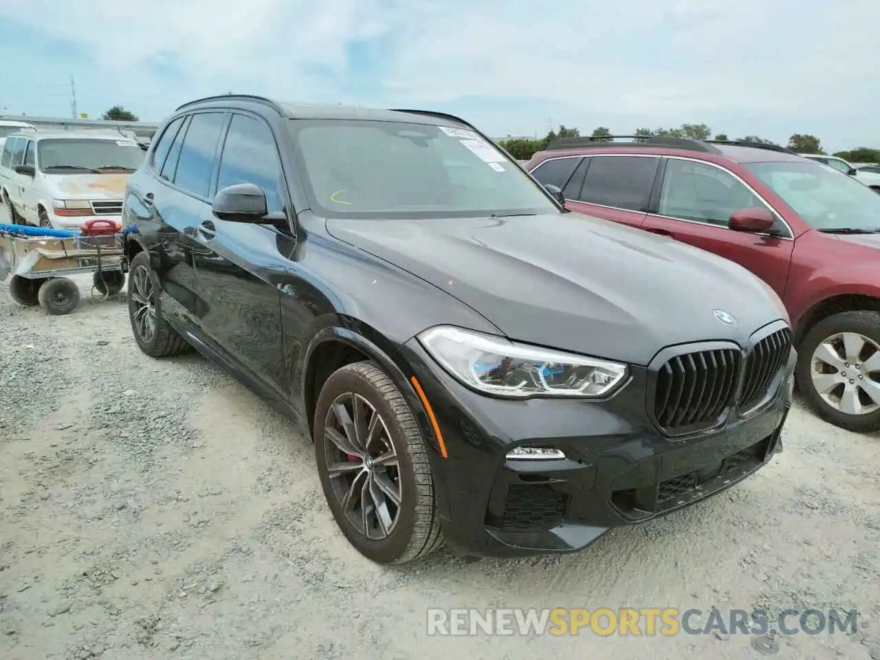 1 Photograph of a damaged car 5UXCR6C04M9H00396 BMW X5 2021