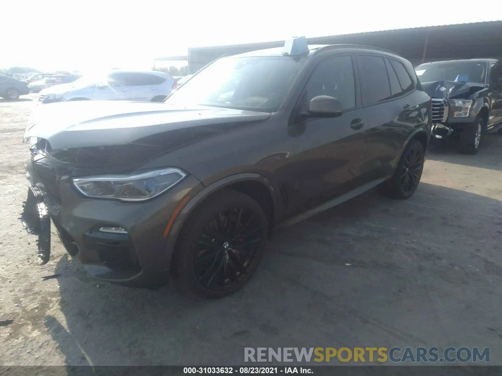 2 Фотография поврежденного автомобиля 5UXCR6C04M9H01676 BMW X5 2021