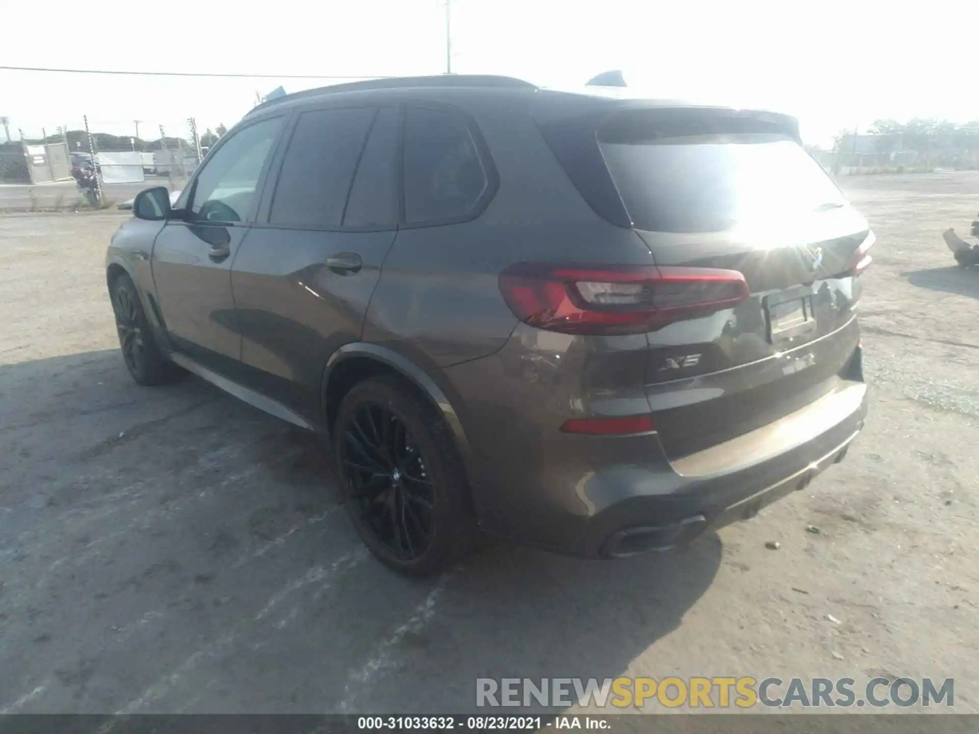 3 Фотография поврежденного автомобиля 5UXCR6C04M9H01676 BMW X5 2021