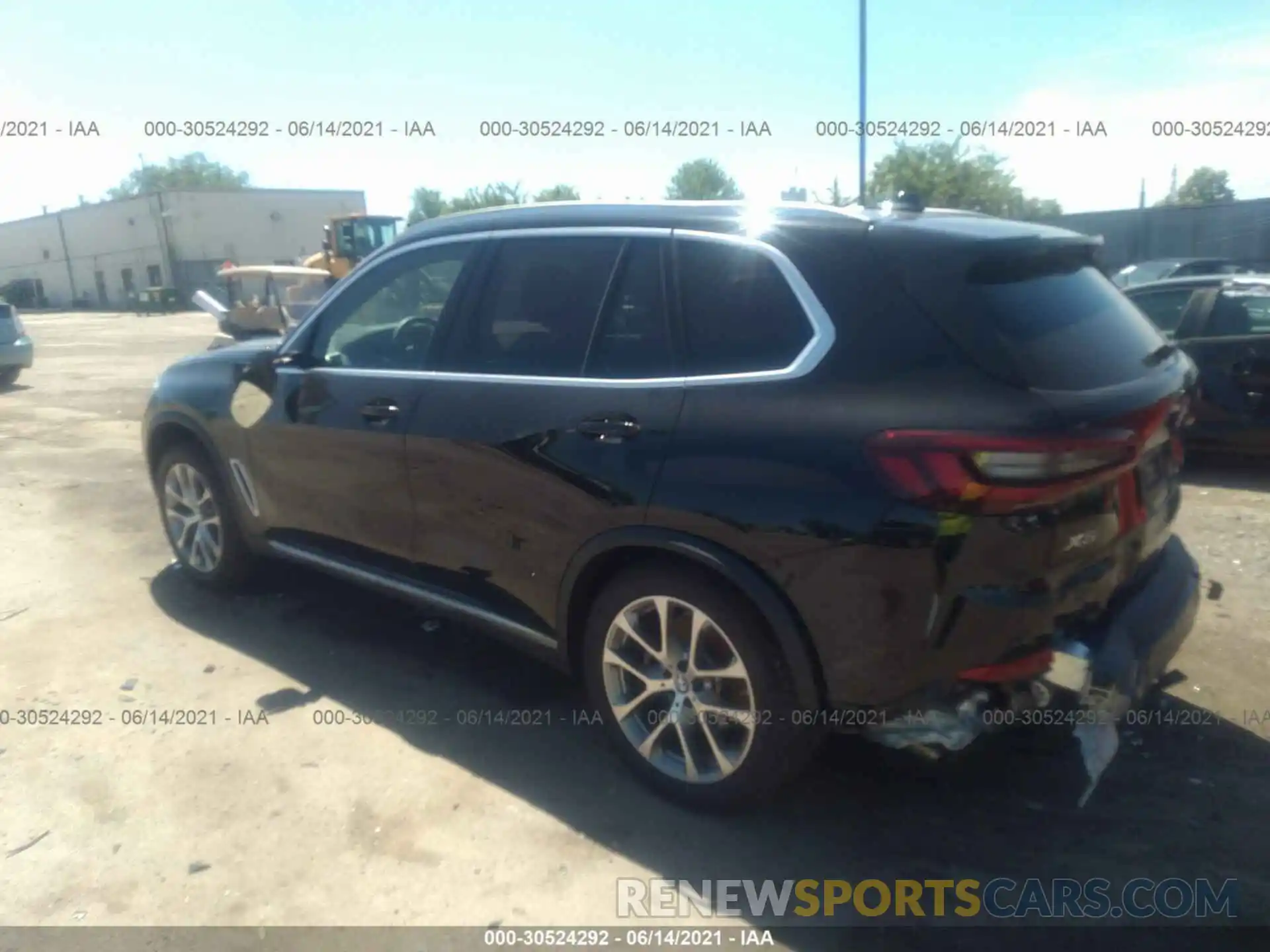 3 Photograph of a damaged car 5UXCR6C05M9F05830 BMW X5 2021