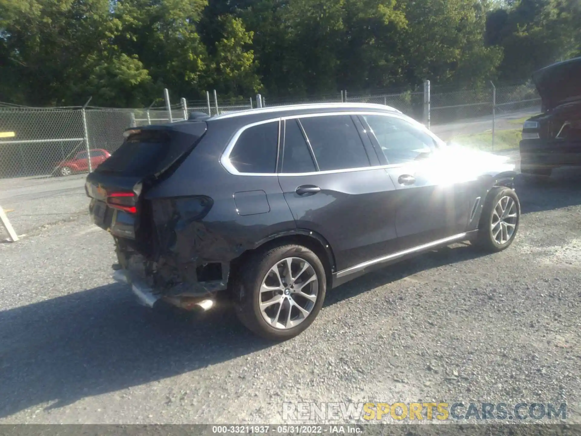 4 Photograph of a damaged car 5UXCR6C05M9F12440 BMW X5 2021