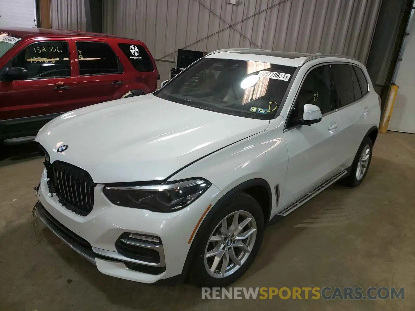 2 Фотография поврежденного автомобиля 5UXCR6C05M9F23499 BMW X5 2021