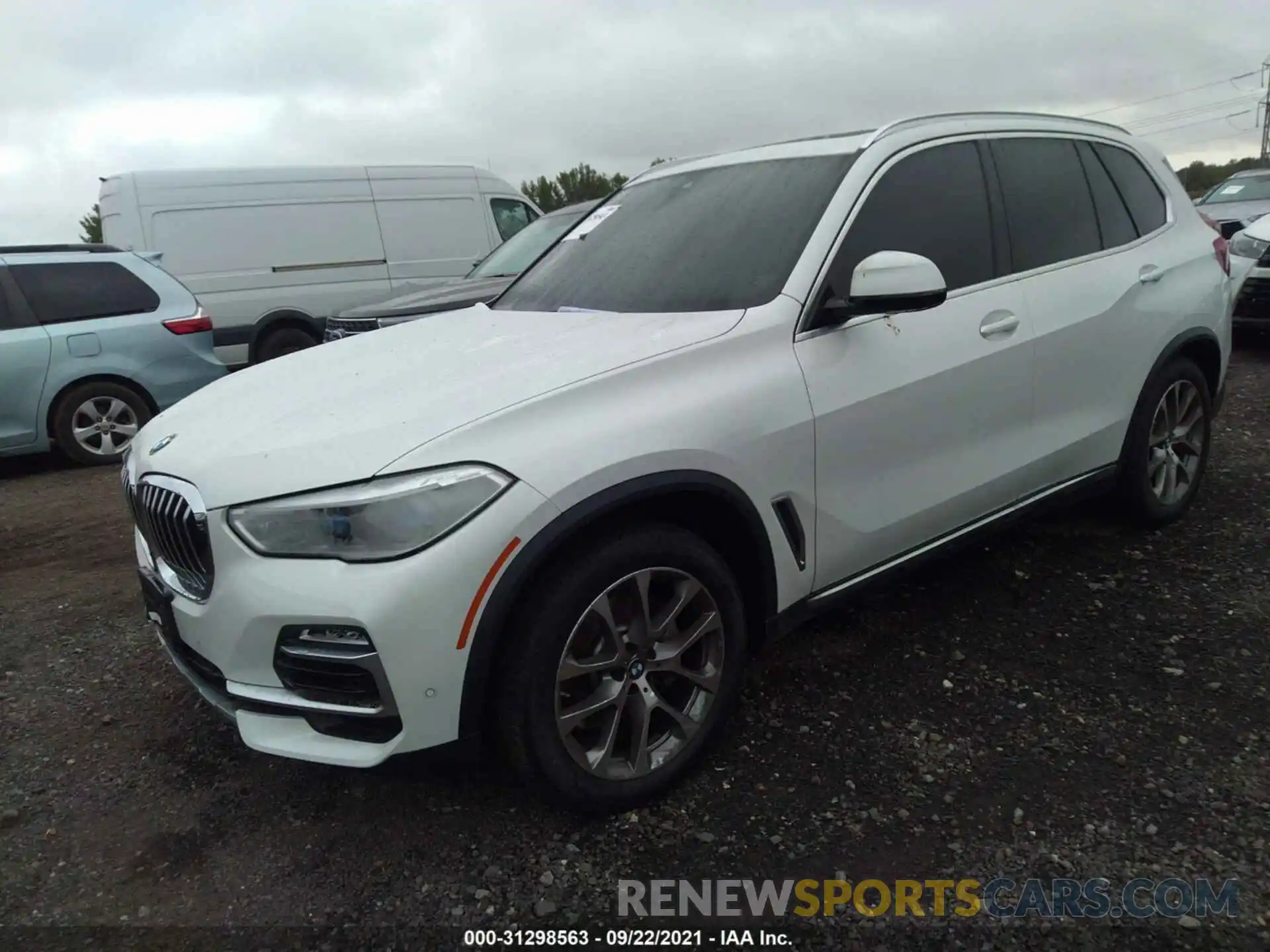 2 Фотография поврежденного автомобиля 5UXCR6C05M9H44827 BMW X5 2021