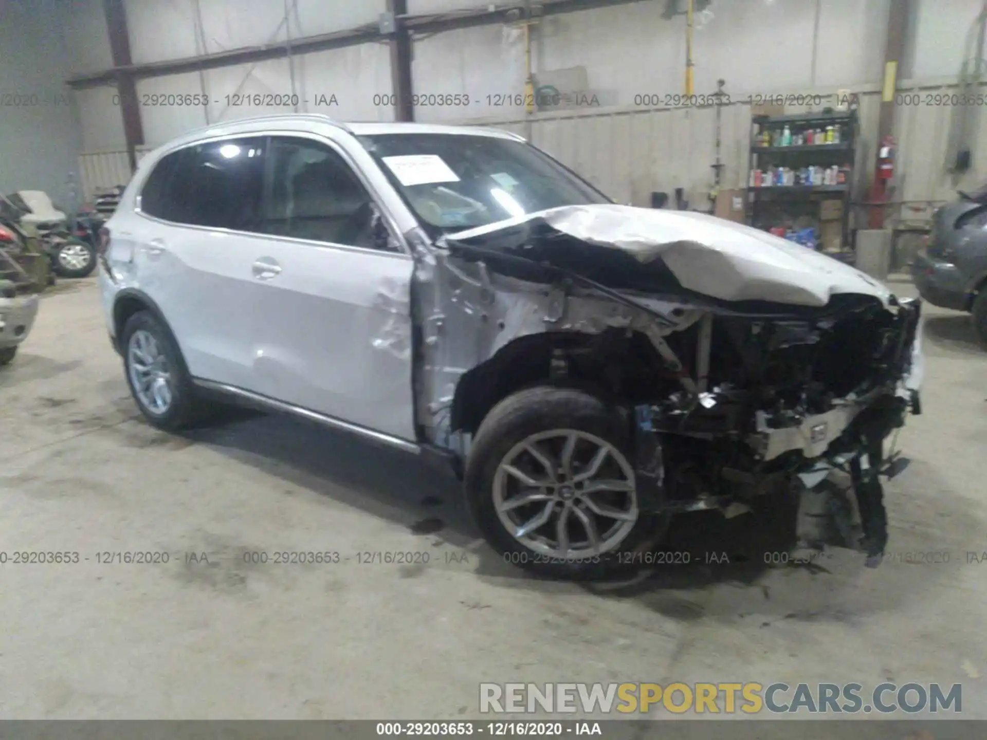 1 Photograph of a damaged car 5UXCR6C06M9E53186 BMW X5 2021