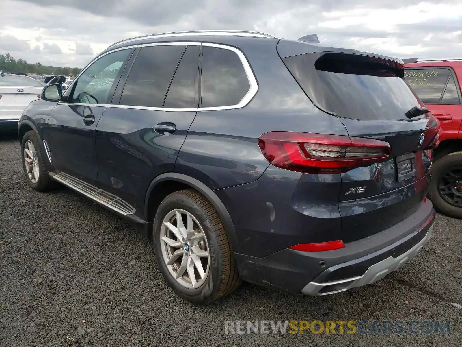 3 Фотография поврежденного автомобиля 5UXCR6C06M9E87953 BMW X5 2021