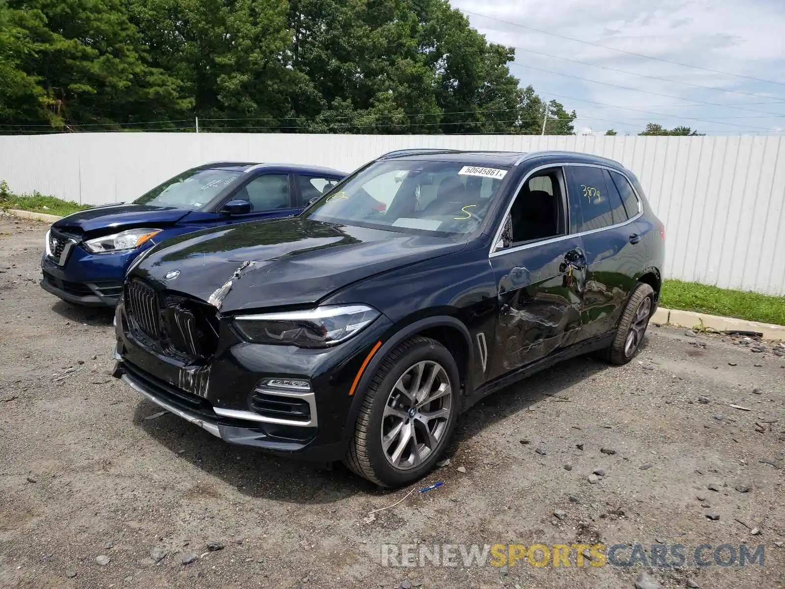 2 Photograph of a damaged car 5UXCR6C06M9G68275 BMW X5 2021