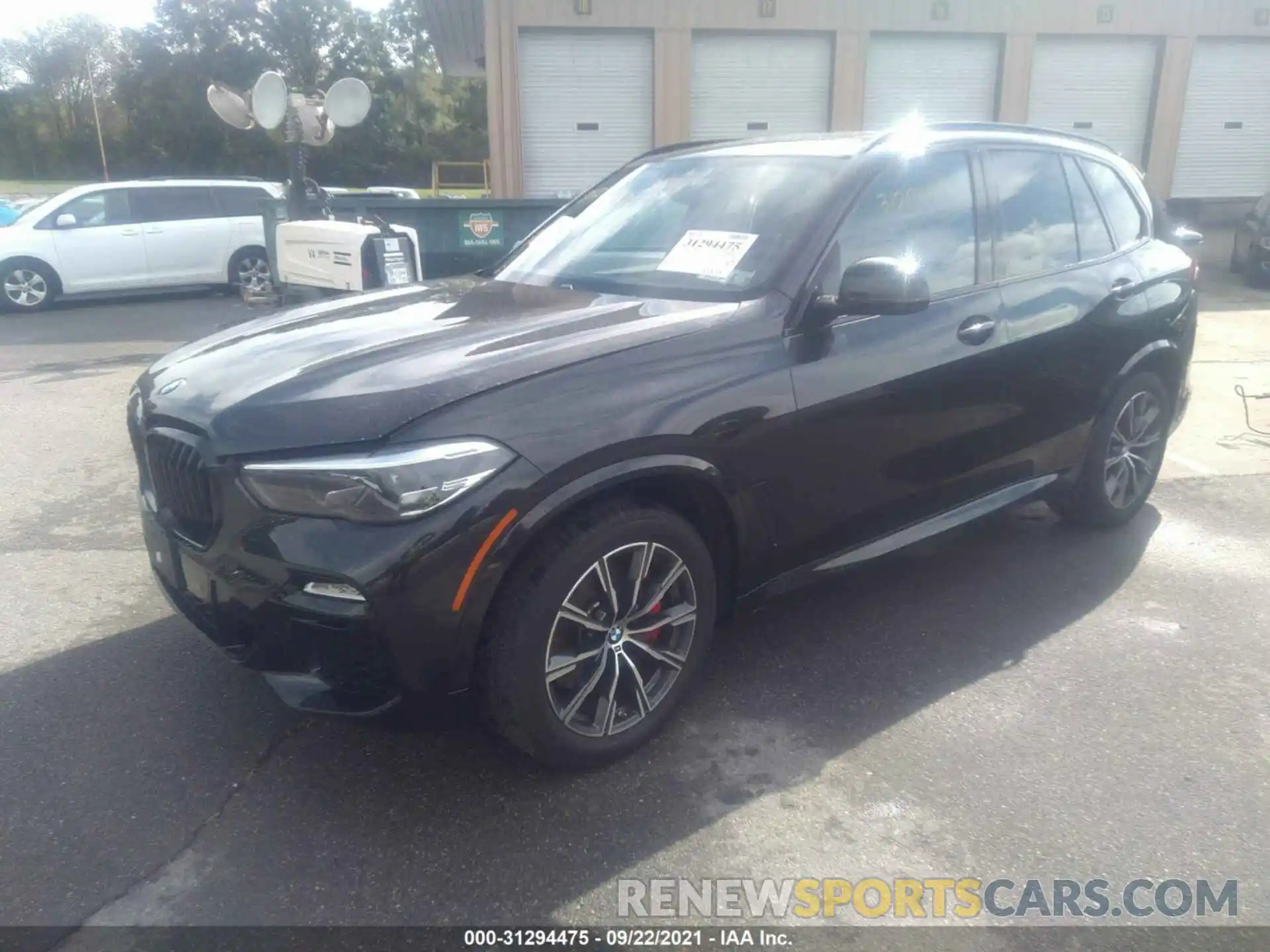 2 Photograph of a damaged car 5UXCR6C06M9H01520 BMW X5 2021