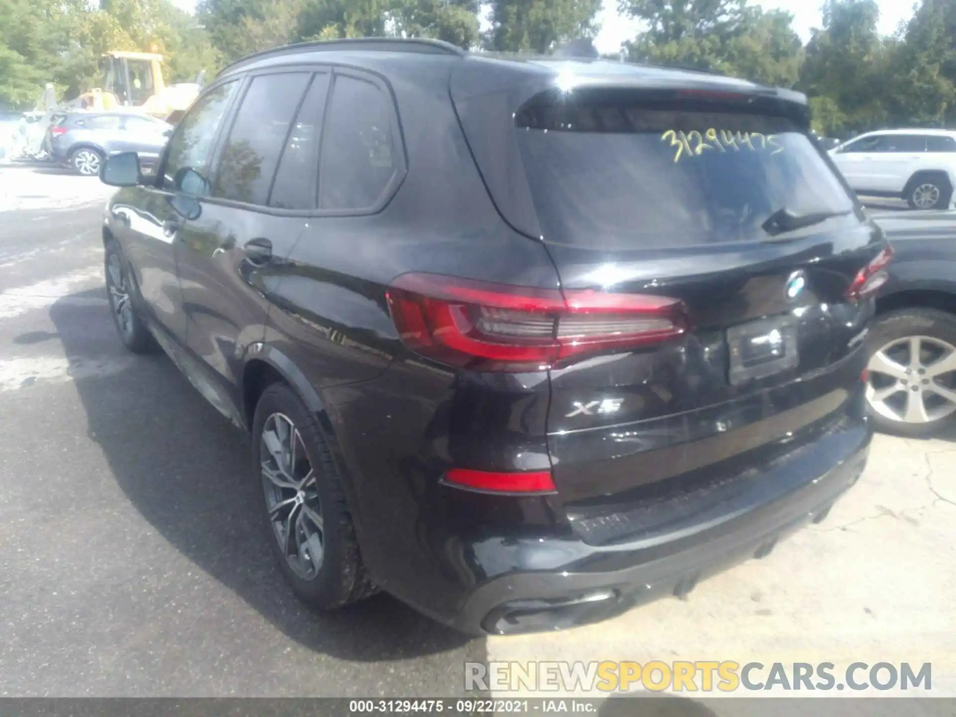 3 Фотография поврежденного автомобиля 5UXCR6C06M9H01520 BMW X5 2021