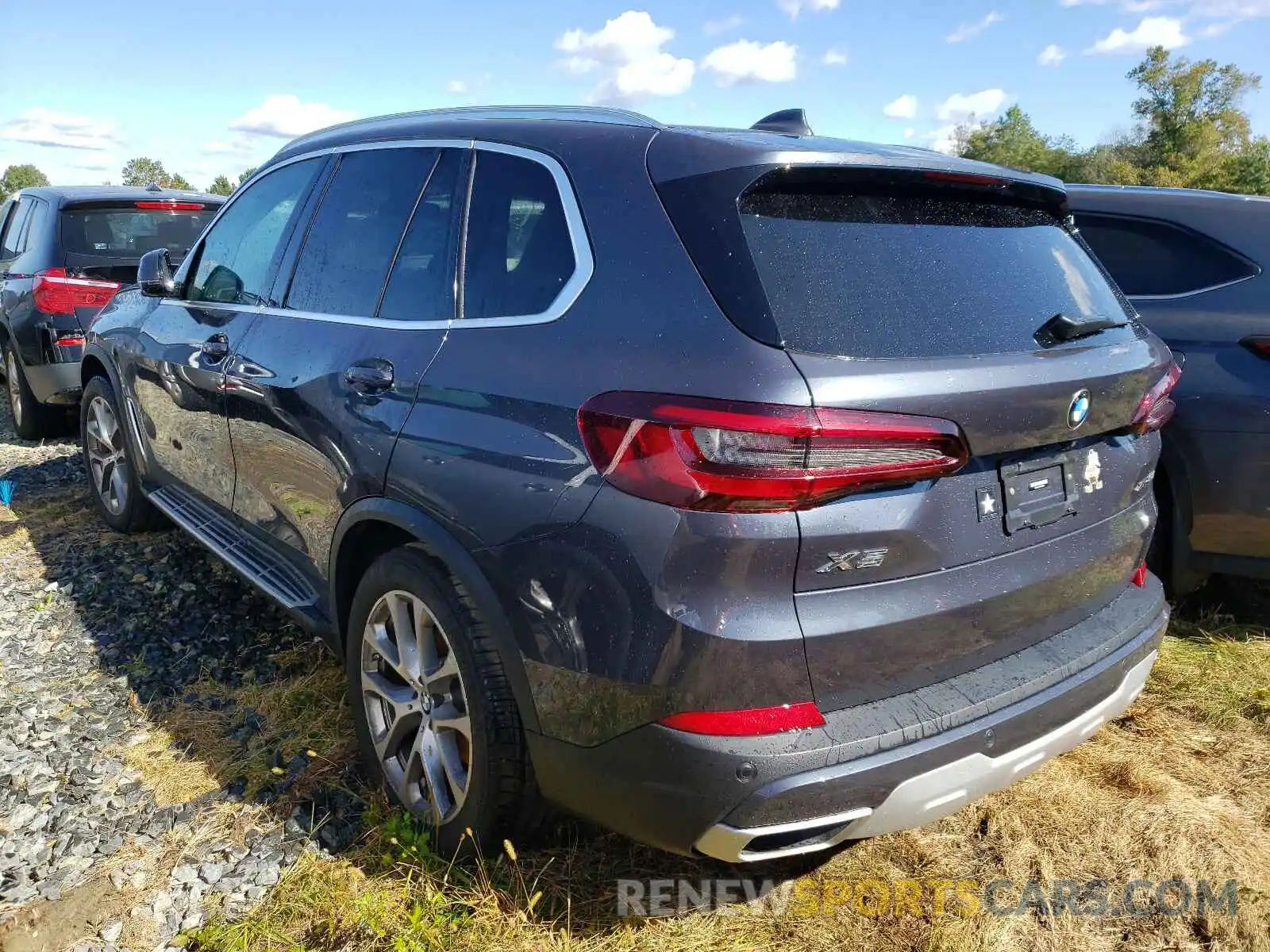 3 Photograph of a damaged car 5UXCR6C07M9E65251 BMW X5 2021