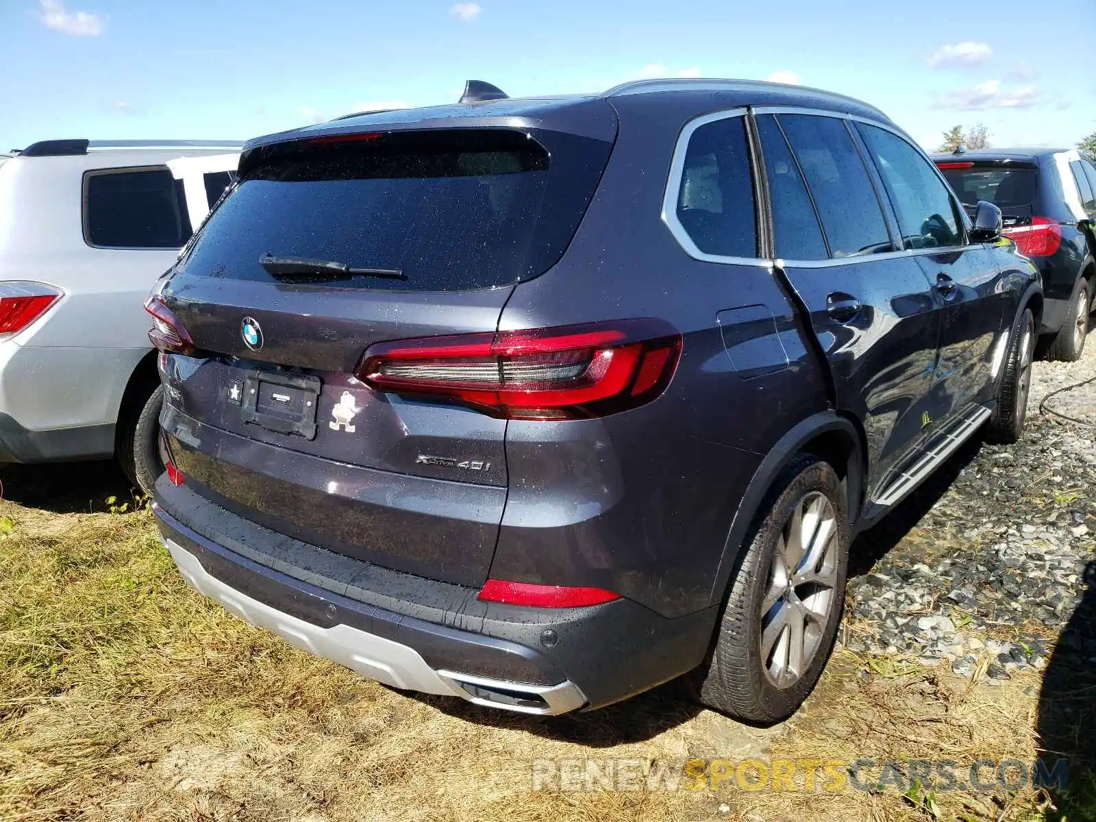 4 Photograph of a damaged car 5UXCR6C07M9E65251 BMW X5 2021