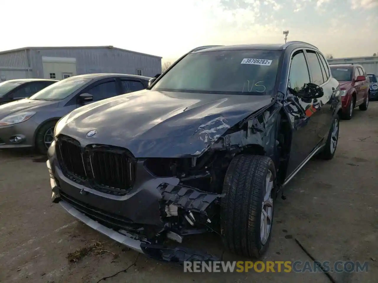 2 Photograph of a damaged car 5UXCR6C07M9E73477 BMW X5 2021