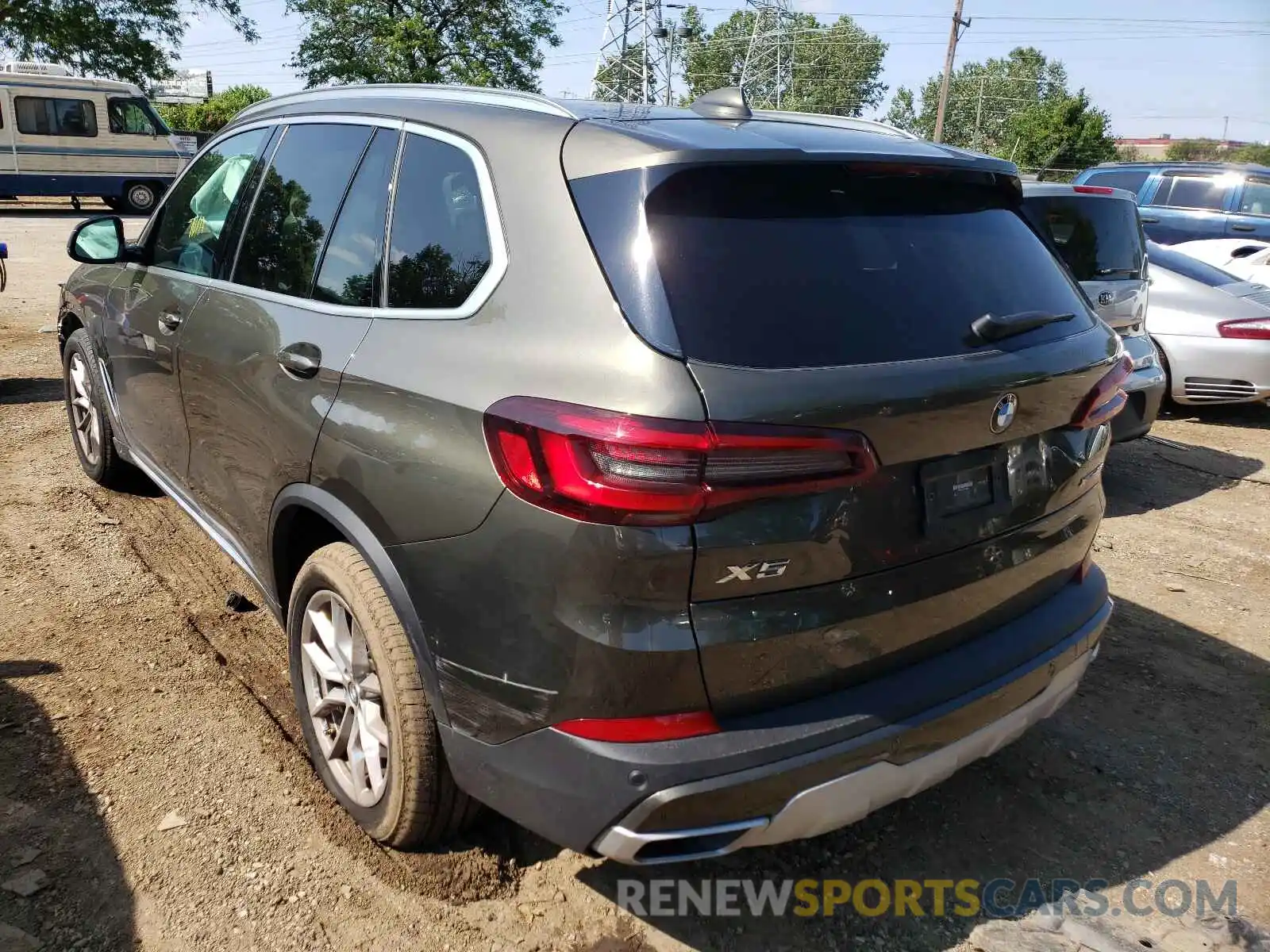 3 Photograph of a damaged car 5UXCR6C07M9F35668 BMW X5 2021