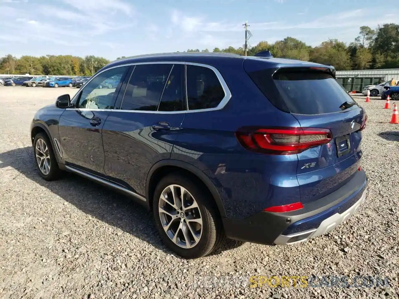 3 Photograph of a damaged car 5UXCR6C07M9F36075 BMW X5 2021