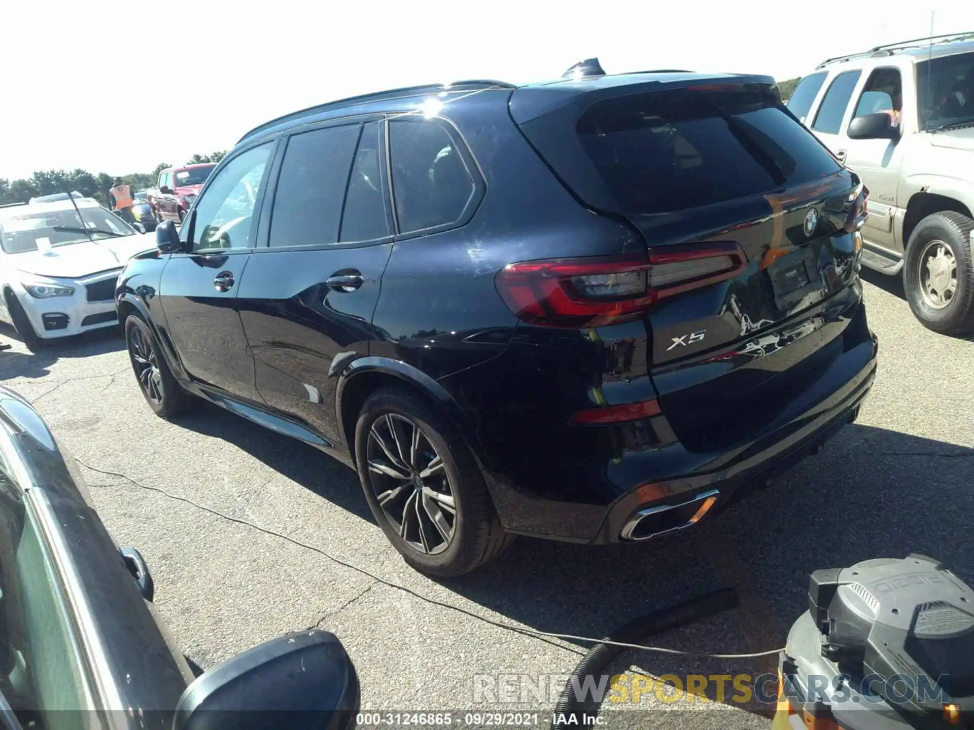 3 Фотография поврежденного автомобиля 5UXCR6C08M9F58764 BMW X5 2021