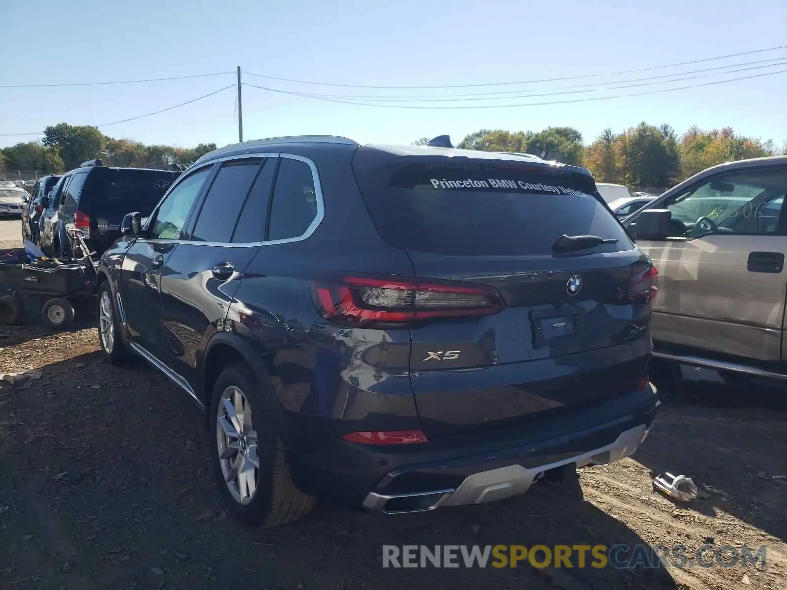 3 Photograph of a damaged car 5UXCR6C08M9G08546 BMW X5 2021