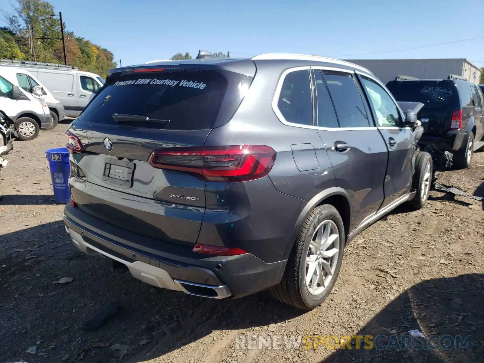 4 Photograph of a damaged car 5UXCR6C08M9G08546 BMW X5 2021