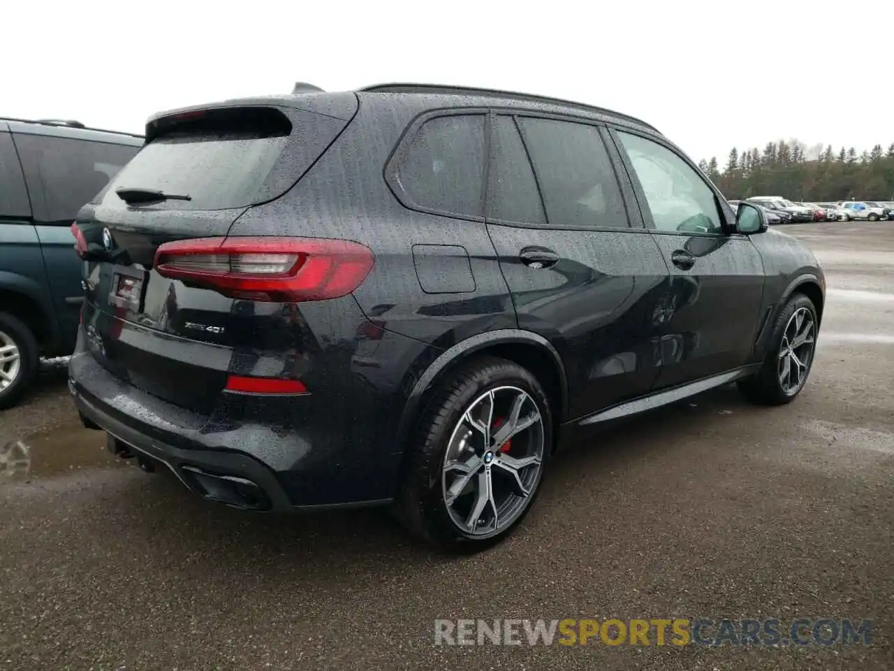 4 Photograph of a damaged car 5UXCR6C08M9G41563 BMW X5 2021