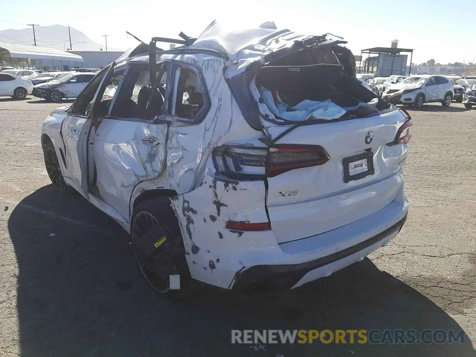 3 Photograph of a damaged car 5UXCR6C09M9F34067 BMW X5 2021