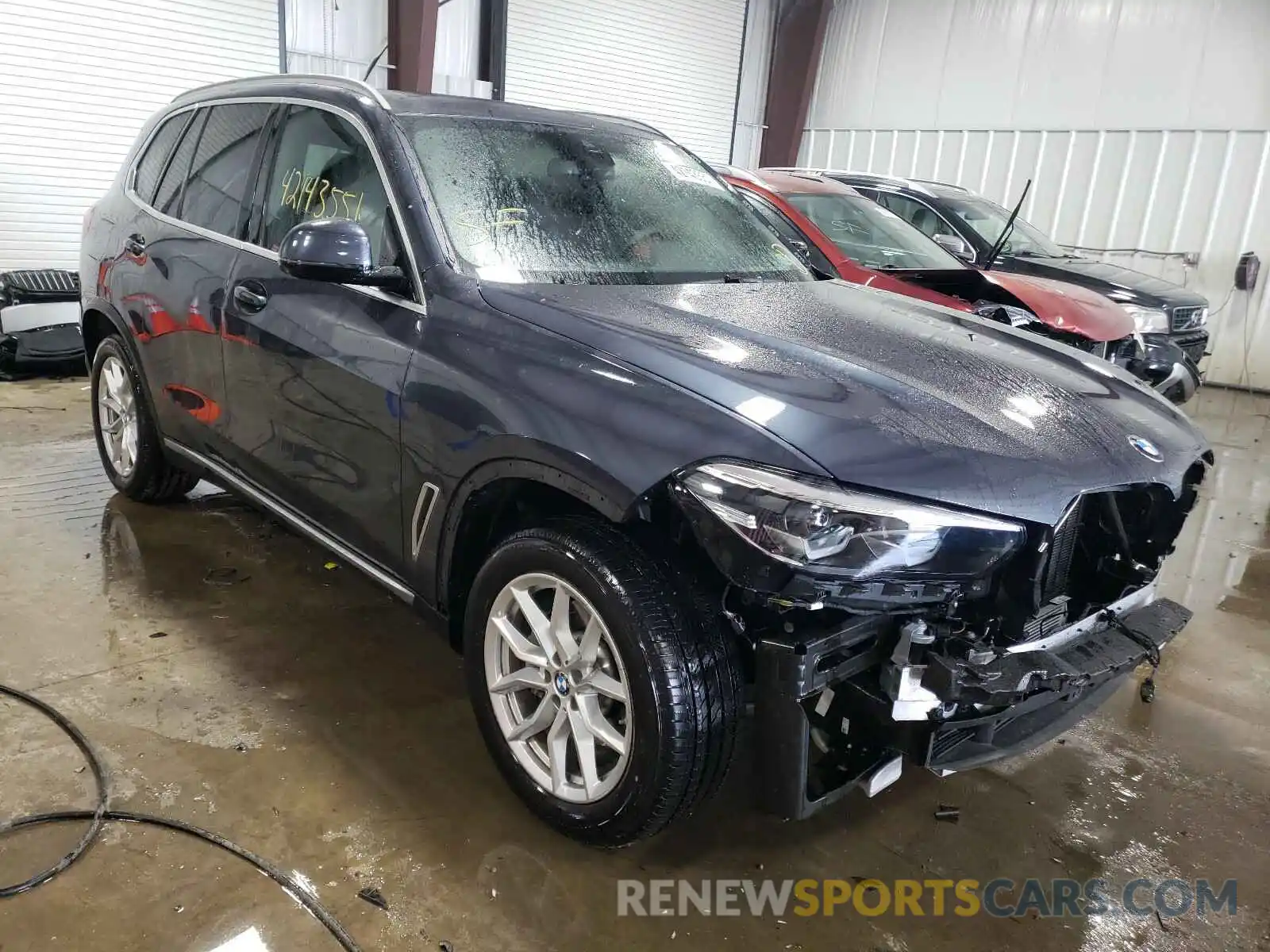 1 Photograph of a damaged car 5UXCR6C09M9F77825 BMW X5 2021