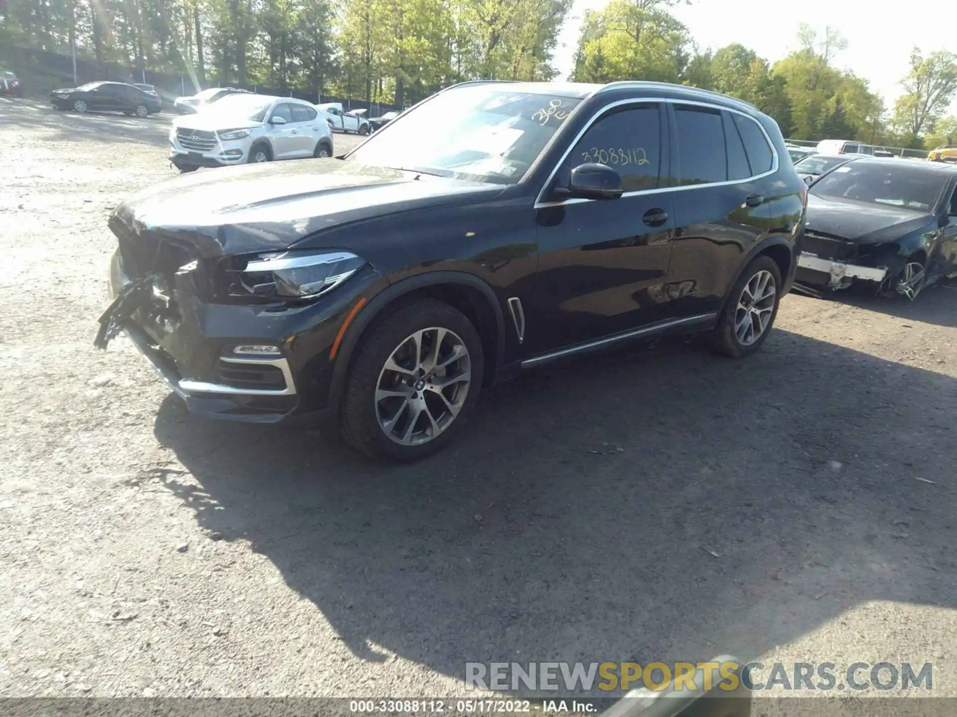 2 Photograph of a damaged car 5UXCR6C09M9H32163 BMW X5 2021