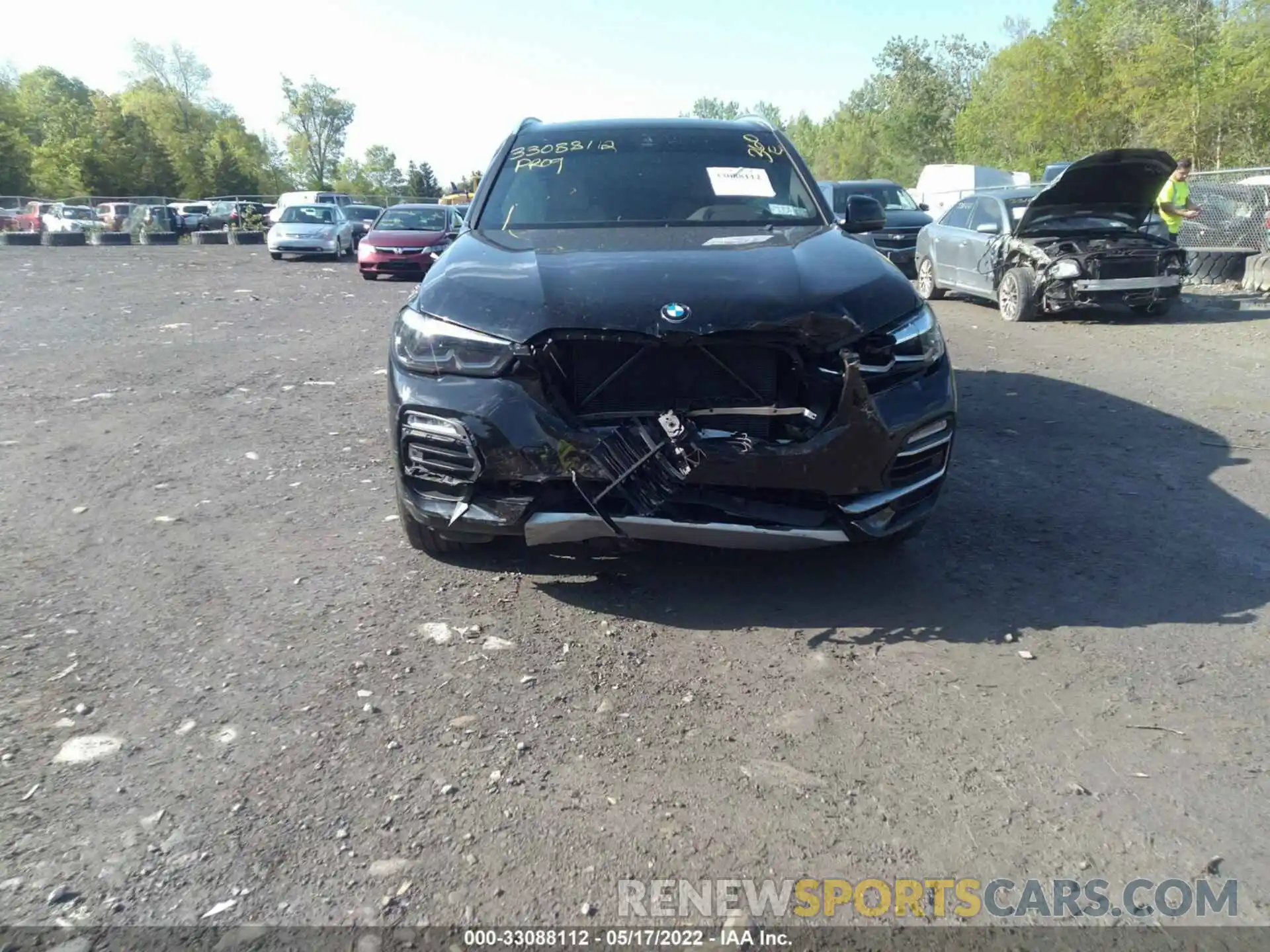 6 Photograph of a damaged car 5UXCR6C09M9H32163 BMW X5 2021