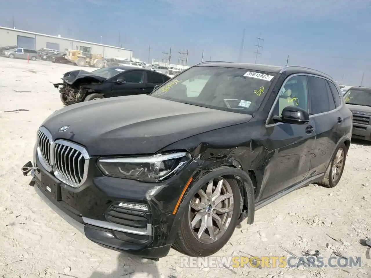 2 Фотография поврежденного автомобиля 5UXCR6C0XM9F23398 BMW X5 2021