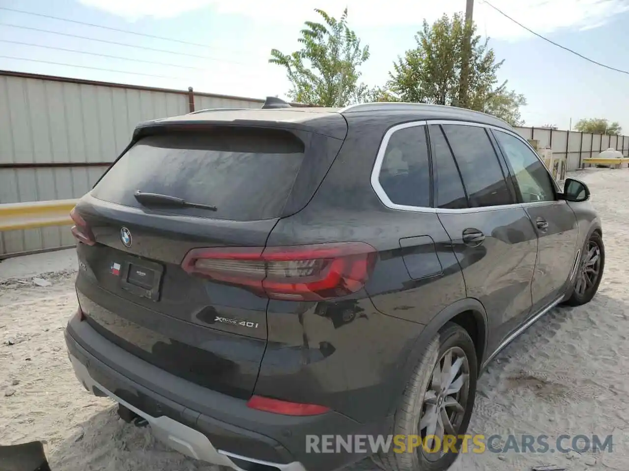 4 Фотография поврежденного автомобиля 5UXCR6C0XM9F23398 BMW X5 2021