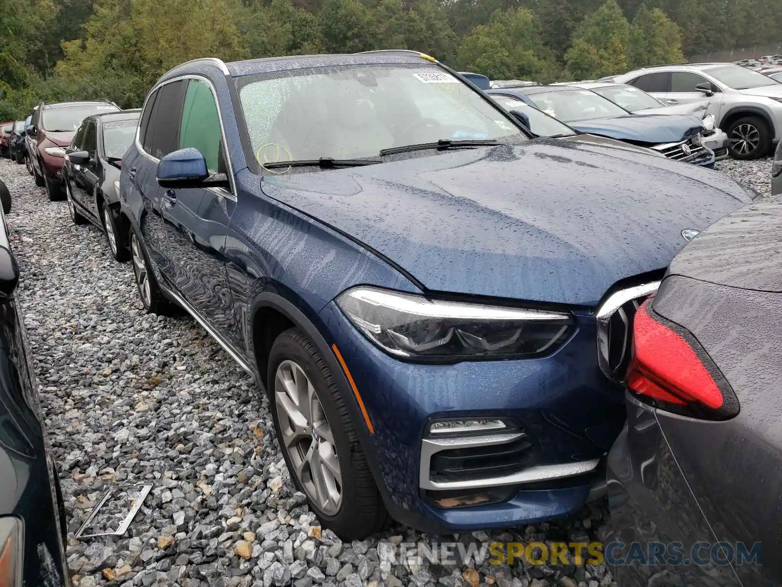 1 Photograph of a damaged car 5UXCR6C0XM9G02456 BMW X5 2021