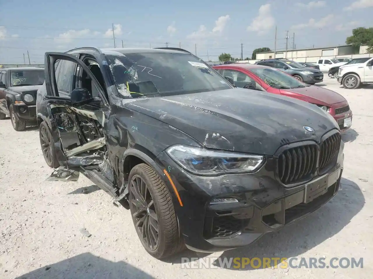 1 Photograph of a damaged car 5UXCR6C0XM9G81157 BMW X5 2021