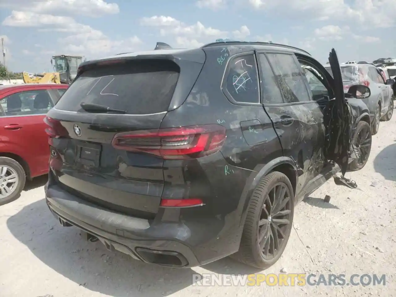 4 Фотография поврежденного автомобиля 5UXCR6C0XM9G81157 BMW X5 2021