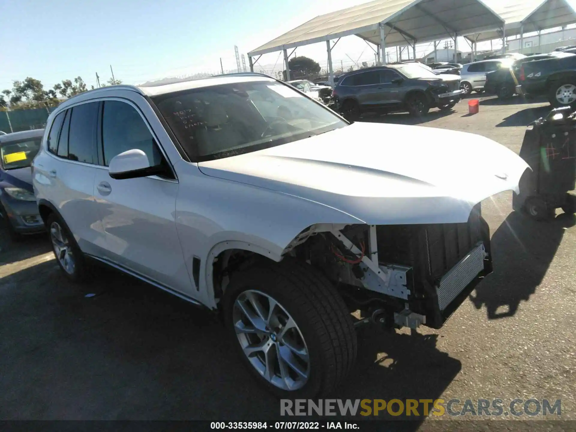 1 Photograph of a damaged car 5UXCR6C0XM9G90621 BMW X5 2021