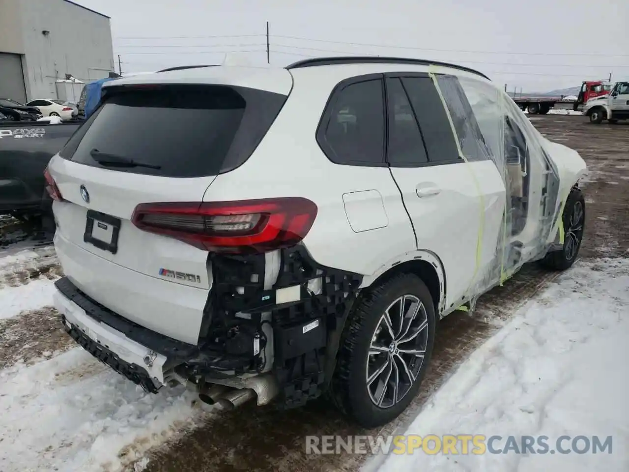 4 Photograph of a damaged car 5UXJU4C00M9E86372 BMW X5 2021